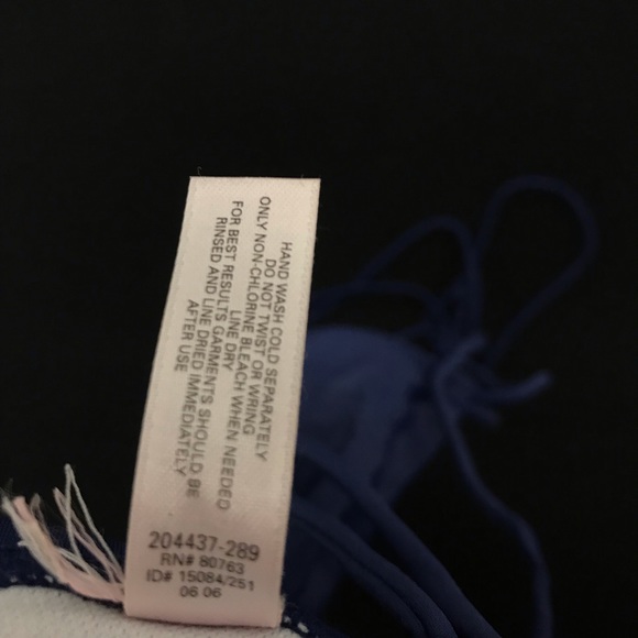 Victoria's Secret Double String Bandeau Bikini Top ⭐ - Picture 3 of 4